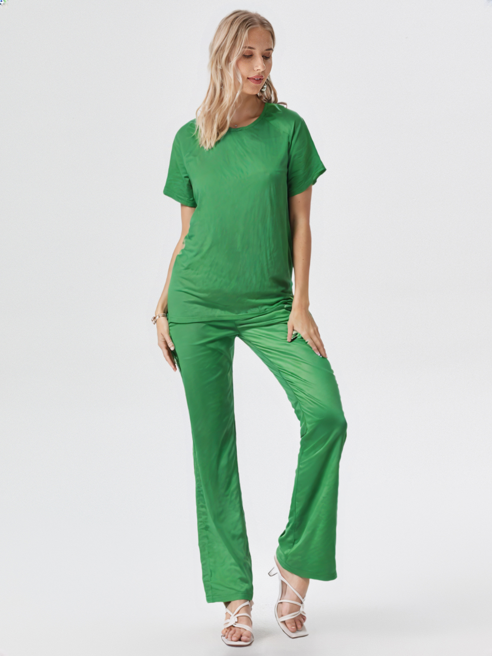 Green Rich Cotton Ladies Suit